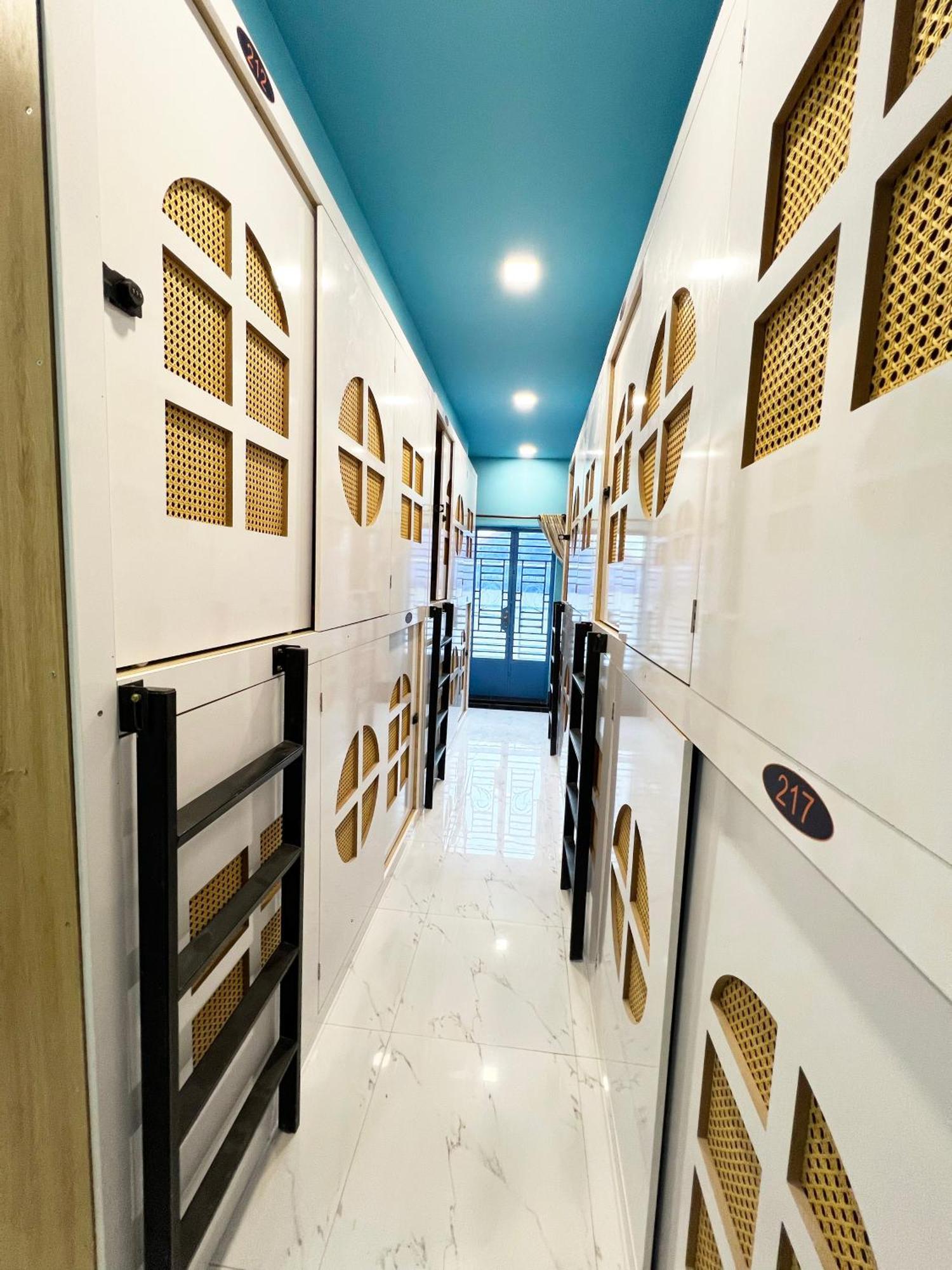 Tva Homestay - Tva Sleepbox - Tva Working Space Пном Пен Екстериор снимка