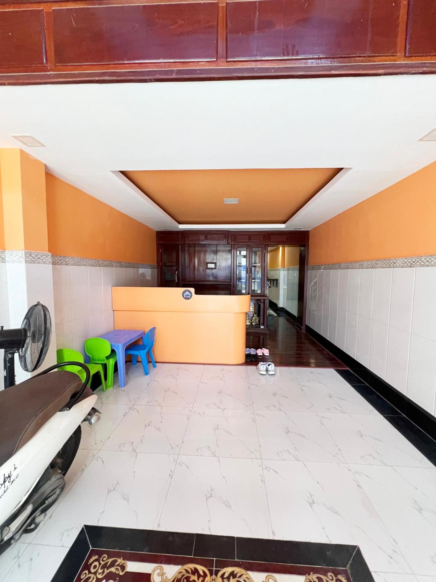 Tva Homestay - Tva Sleepbox - Tva Working Space Пном Пен Екстериор снимка